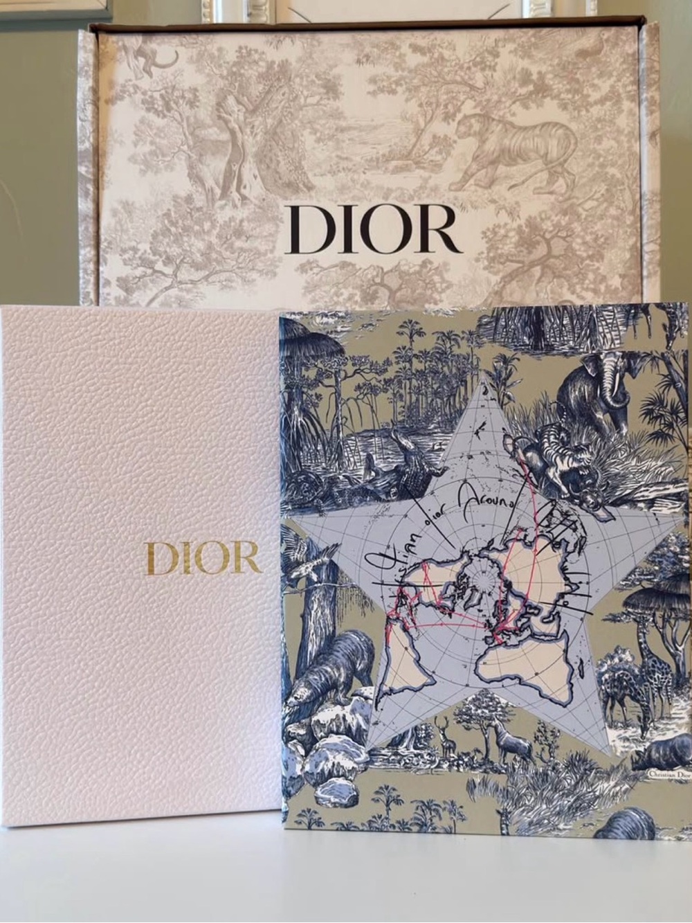 Brand new Dior Toile de Jouy Journal & Pencils stationary set
